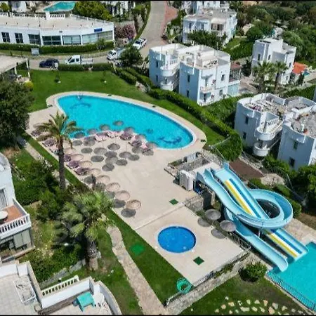 Holiday Gardens Apartment Bodrum